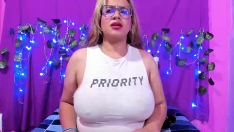 hazel online show from March 6, 4:08 am