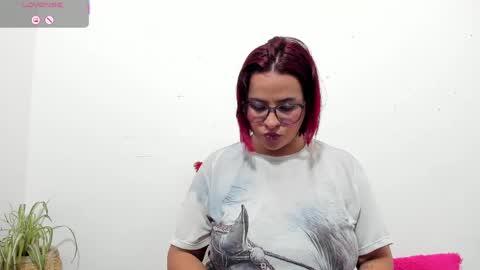 hazel online show from April 10, 9:03 am