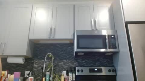 Hazel online show from February 26, 3:21 pm