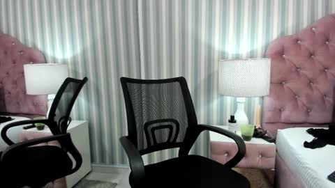 HazelMoret online show from February 21, 5:31 pm