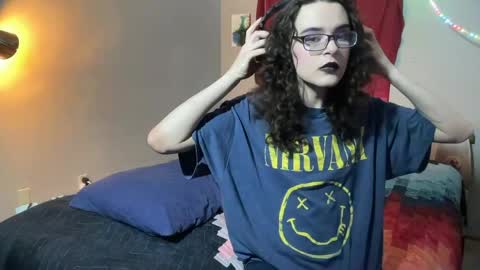 Hazel online show from May 28, 4:49 pm