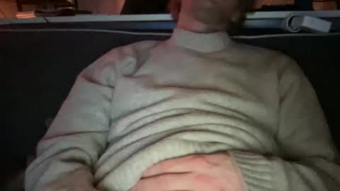 hchappel19 online show from March 9, 8:02 pm