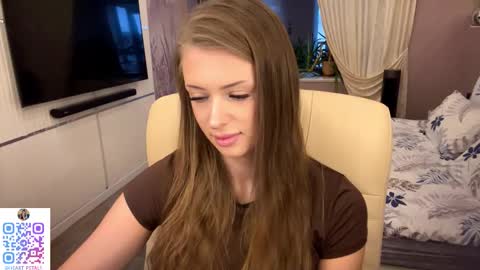 Mona online show from November 29, 10:12 am