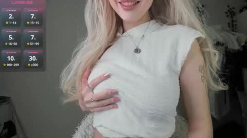 Akemi instinthemoodforlooove online show from January 17, 4:16 pm