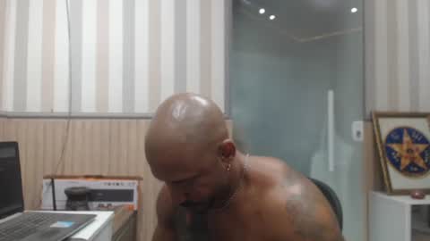 hebertgomes online show from March 31, 10:21 pm