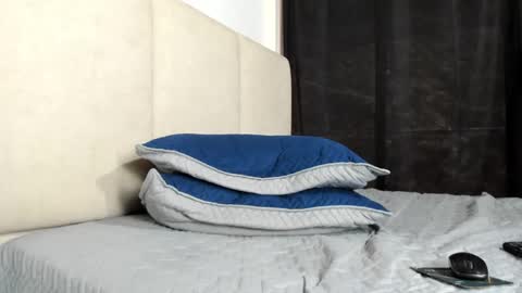  18 online show from September 18, 1:48 pm