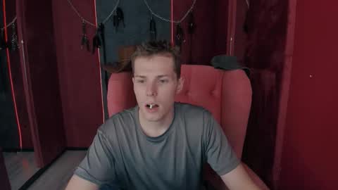 Hector online show from November 11, 11:45 am