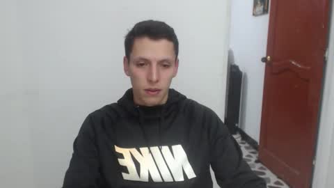 hefesto_69 online show from December 5, 4:01 am