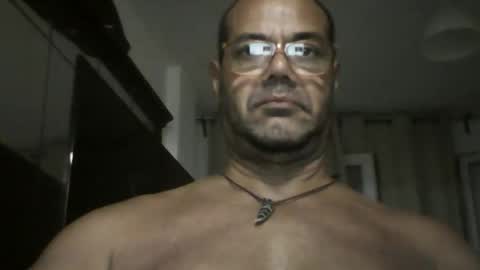 Snapshot of heistt chatting on September 26, 10:07 pm Heist Stein online show from September 26, 10:07 pm