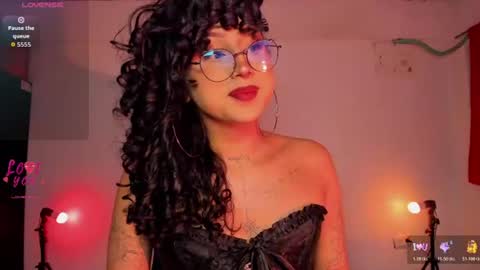 Heka Prudence online show from June 19, 3:01 am