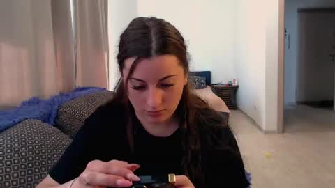 helen_adams_ online show from June 23, 5:48 am