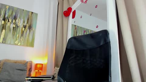 Helena Santos  online show from February 22, 6:19 pm