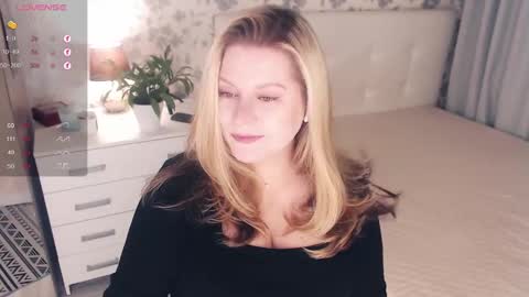 Helena Bonham online show from March 3, 6:56 pm