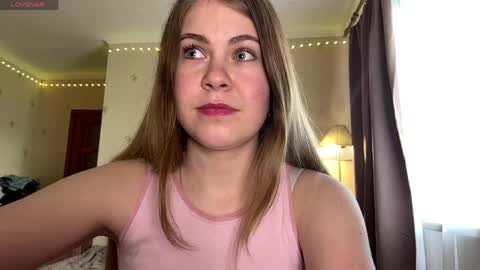 Chloe online show from May 11, 11:28 am