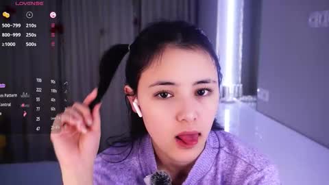 Aurora online show from February 2, 9:00 pm