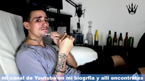 Snapshot of hell_boy66 chatting on September 26, 2:41 am Eros online show from September 26, 2:41 am