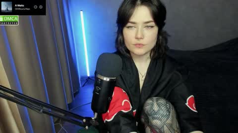 Red online show from November 22, 6:28 pm