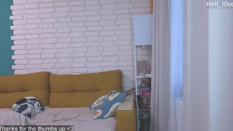 Snapshot of hell_l0ve chatting on October 2, 11:09 am Anastasiia online show from October 2, 11:09 am