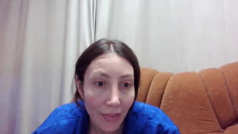 HellaryTourent online show from February 6, 6:10 pm