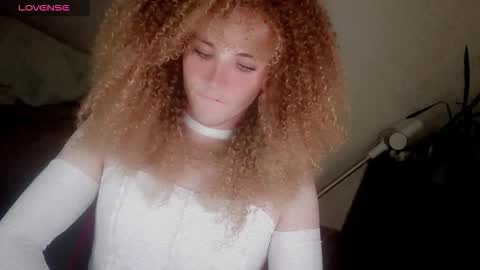 Helen Spellman online show from November 29, 7:21 pm