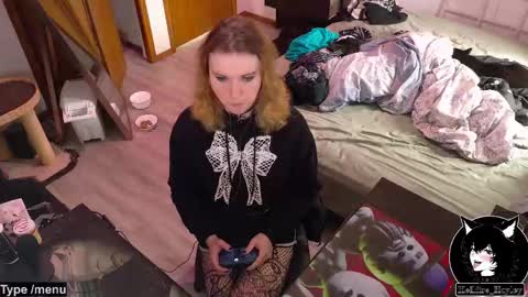 Hayley online show from April 26, 8:50 pm