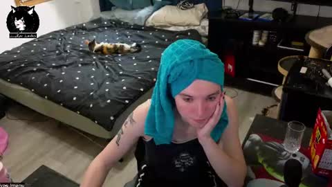 Hayley online show from August 7, 1:26 am