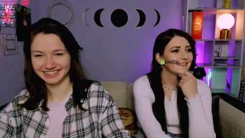 Helli online show from January 14, 8:39 pm