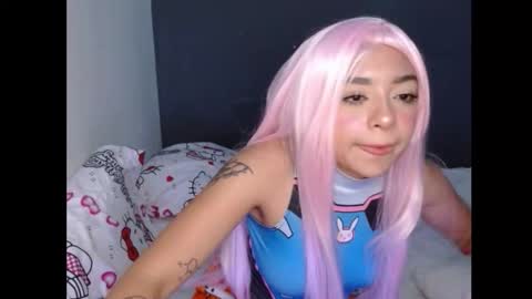 hellokitty_valery1 online show from December 15, 9:49 am