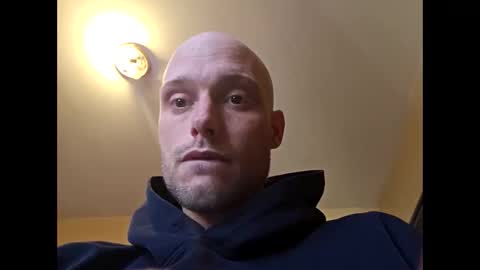 helloladysandgents online show from December 1, 9:02 pm