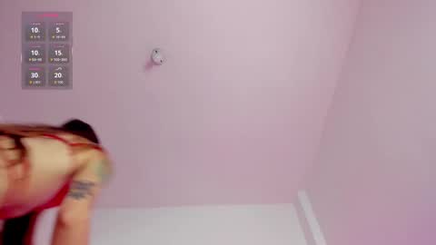 Hellzel online show from November 25, 7:23 pm