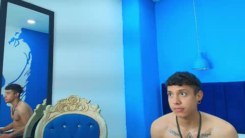 Hennesyy  online show from March 4, 9:56 pm