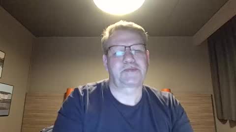 henrikrp1971 online show from March 11, 12:13 am