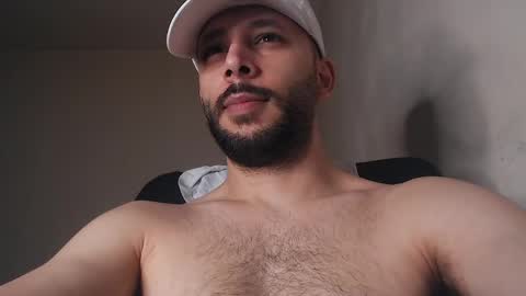 HenryAxe online show from May 28, 12:58 pm