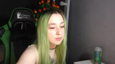 Hentaishiing online show from January 4, 5:47 pm