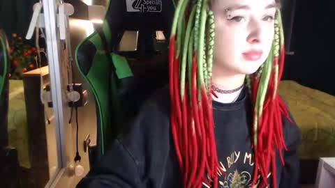 Hentaishiing online show from April 2, 5:09 pm