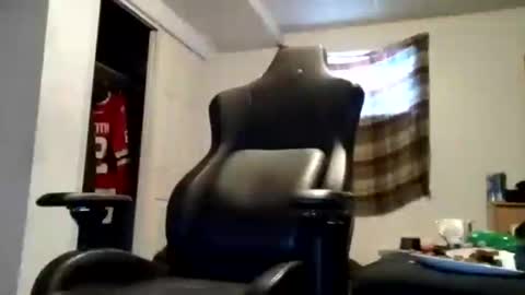 Hereforbootyyyy online show from January 6, 1:52 pm