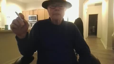 Danny online show from January 8, 10:10 am