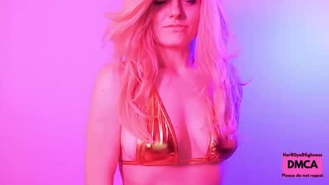 Holly online show from March 29, 8:43 pm