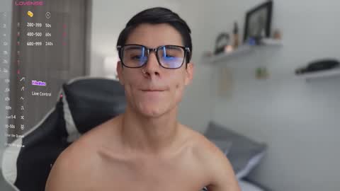 hey_cesard online show from December 15, 3:41 pm