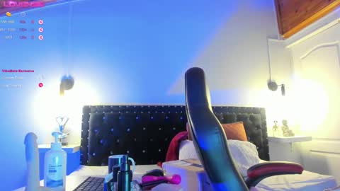 Snapshot of hey_noraly chatting on September 27, 5:05 am Noraly  online show from September 27, 5:05 am