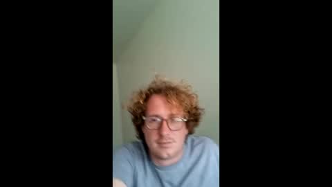 heyfriend320742 online show from April 11, 9:30 pm