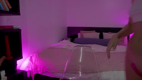 Hi guys You can call me Kitty online show from January 27, 3:47 am