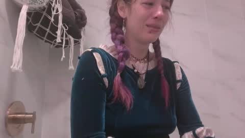 FlexieFae online show from January 31, 12:39 am