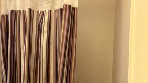 FlexieFae online show from February 4, 5:39 pm