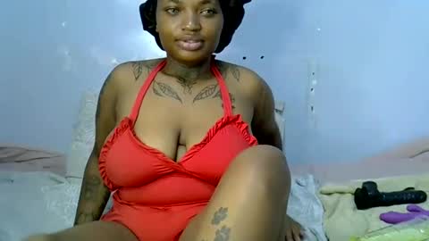 heyybanan online show from March 11, 3:02 pm