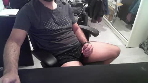 hi_im_chuck online show from January 29, 6:43 am