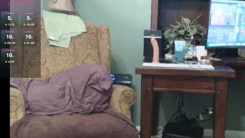 hidden_gold_milf online show from January 13, 1:52 pm