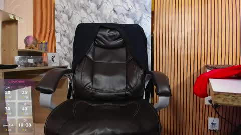 George online show from March 11, 3:59 pm