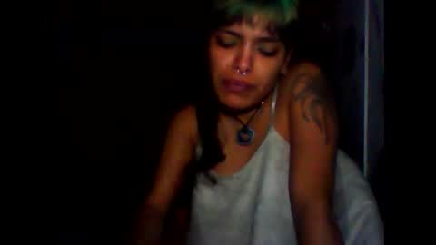 high_and_horny7w7 online show from May 3, 8:09 am