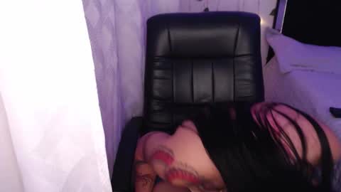 high online show from November 10, 6:49 am